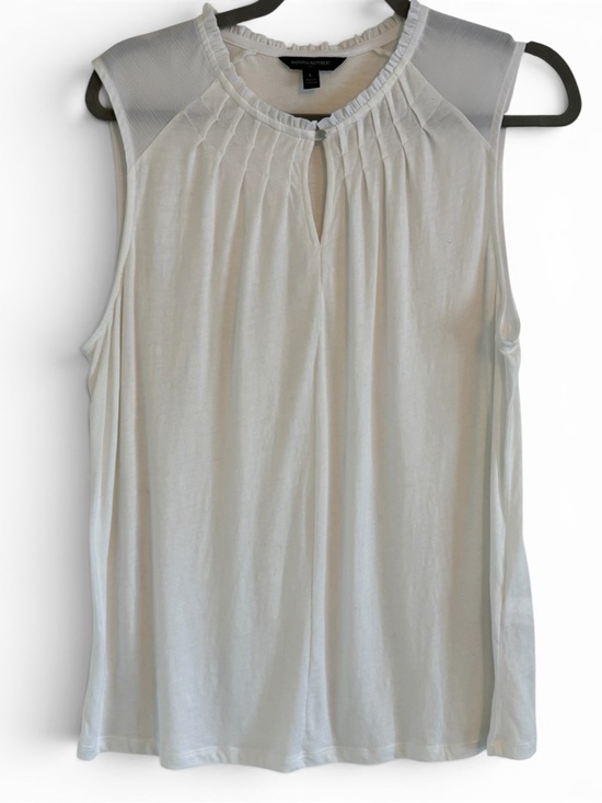 Banana Republic Tops - Banana Republic Cream Sleeveless Pleated Keyhole Tank Top | Size Large